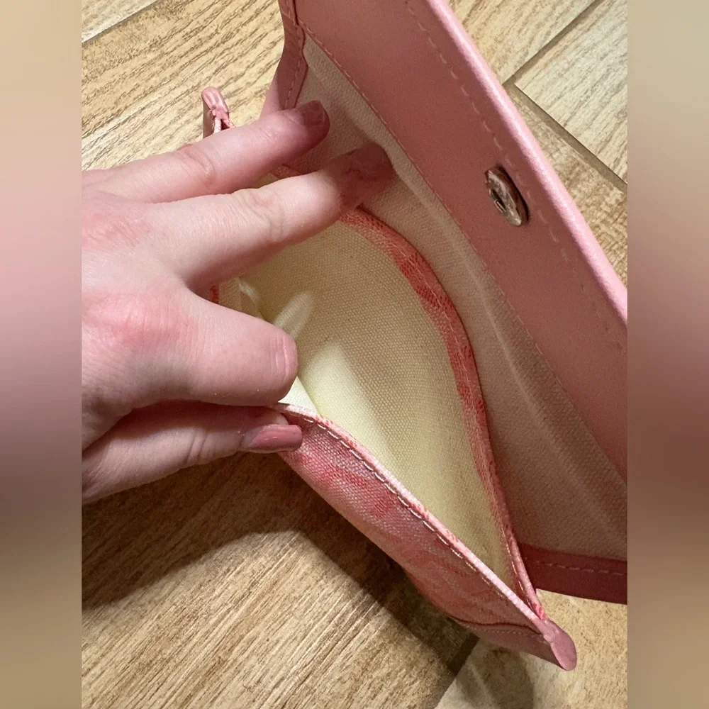 Pink Patterned Women's Clutch - Picture 4 of 5